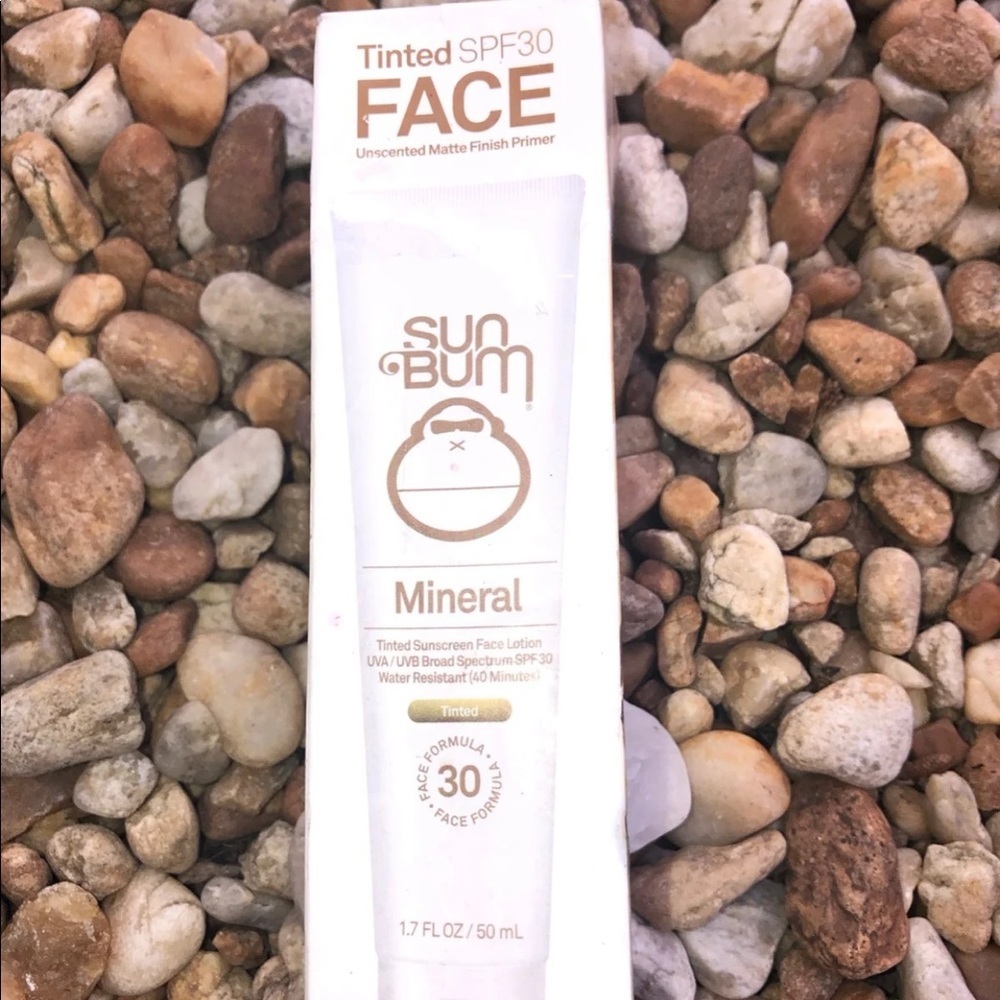 Sun Bum vegan spf 30 tinted sunscreen face lotion